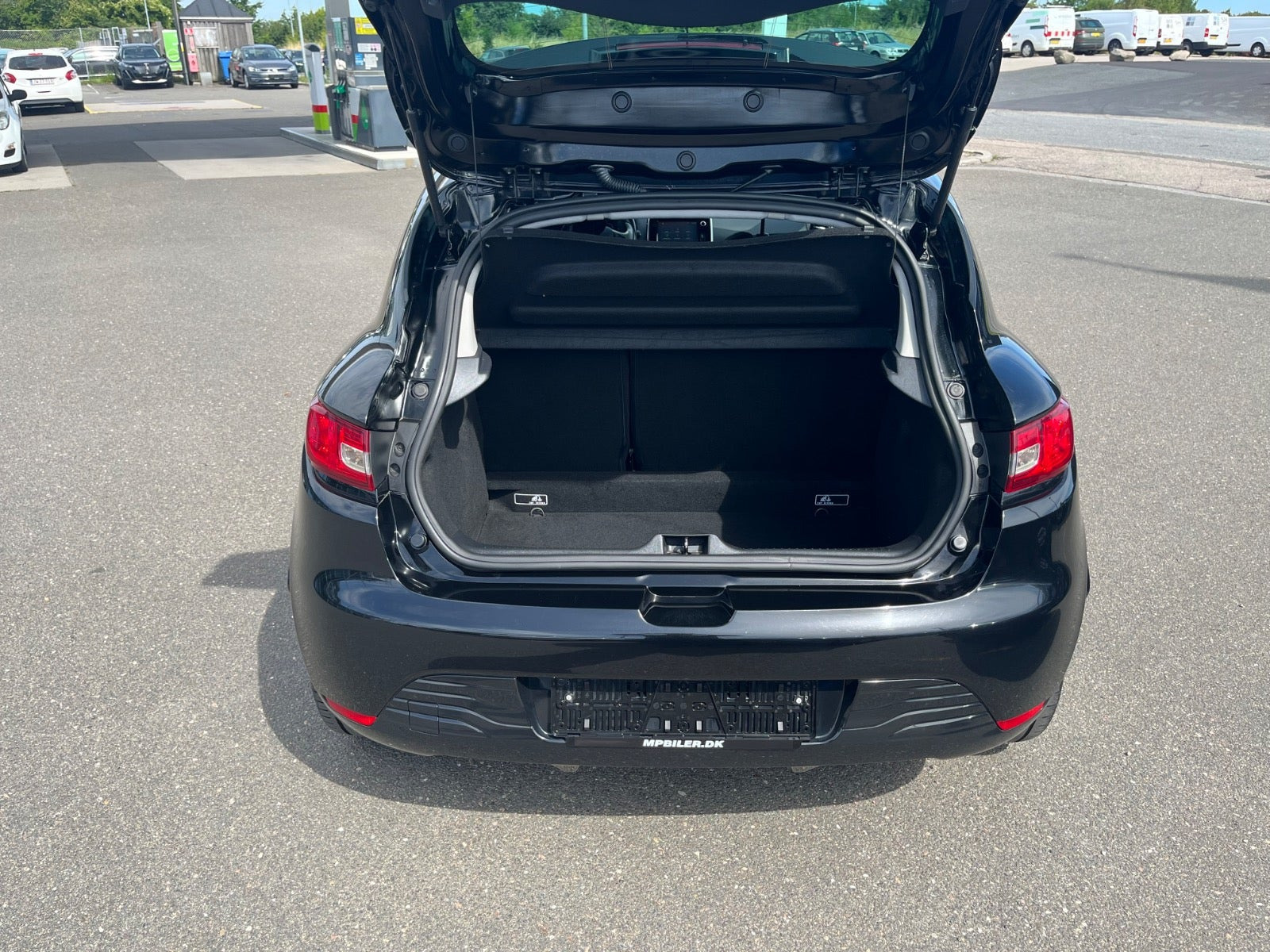 Sort Renault Clio IV fra 2016