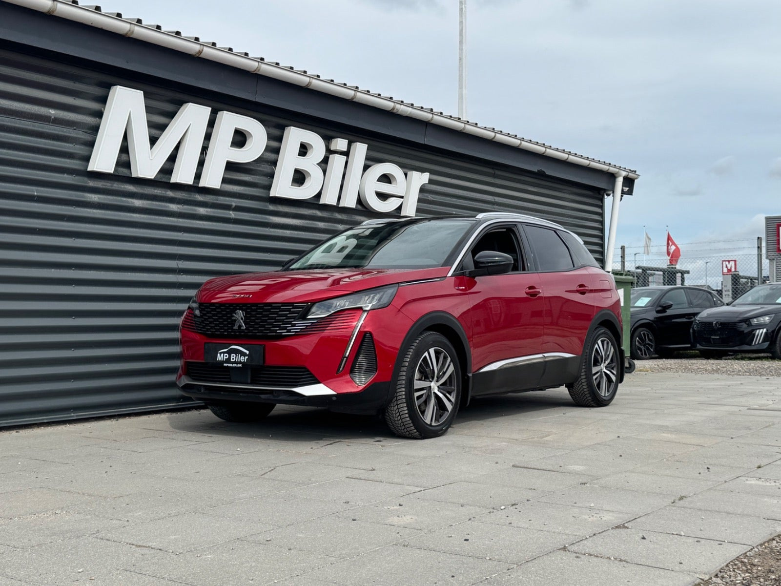 Peugeot 3008 1,6 Hybrid First Selection EAT8