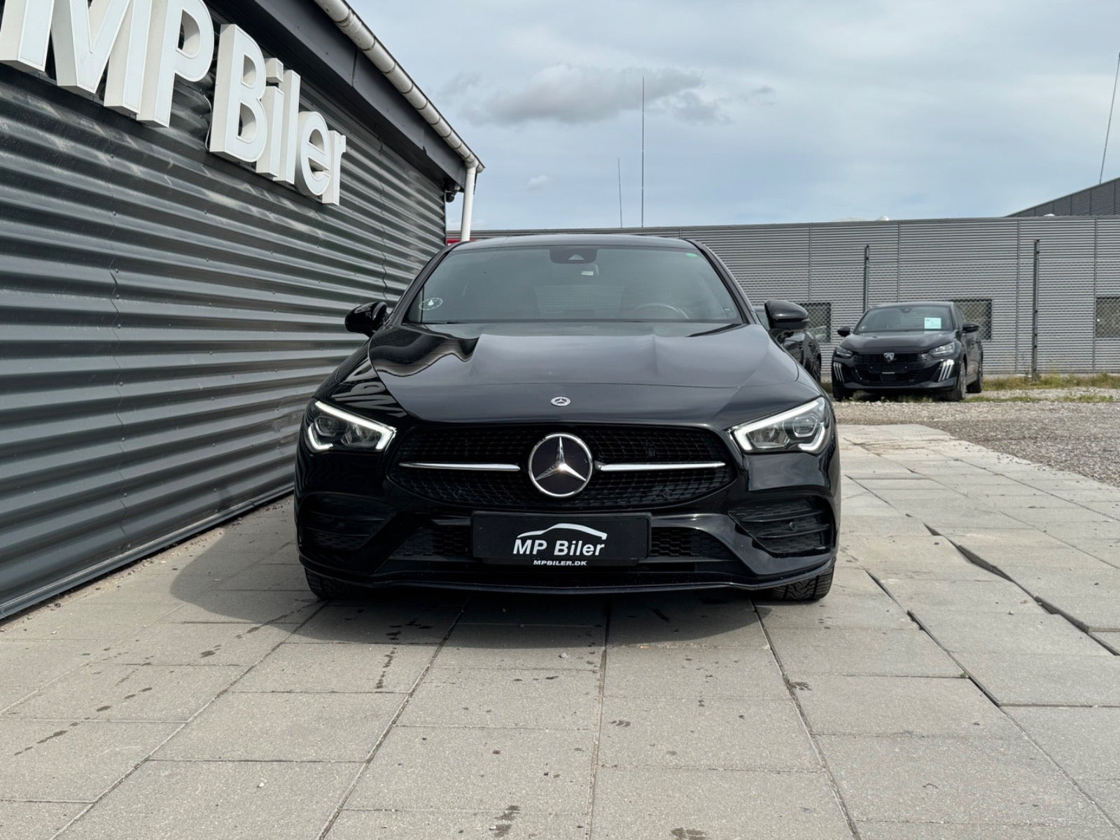 Sort Mercedes CLA250 e fra 2021