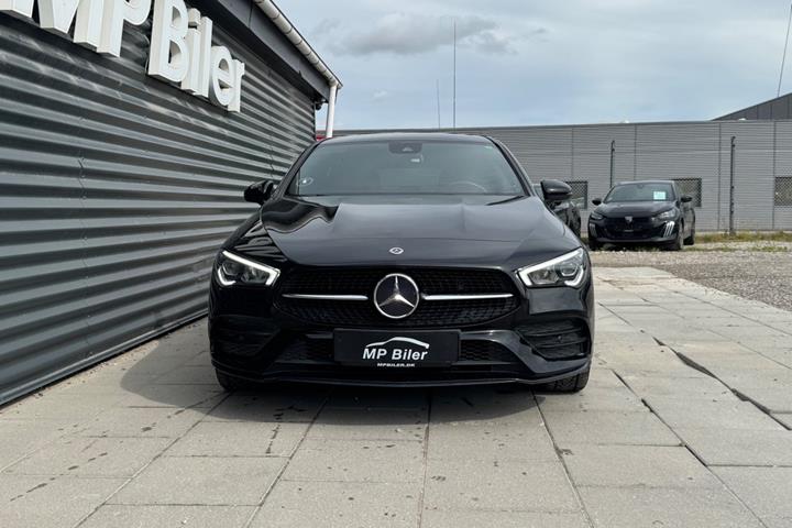 Sort Mercedes CLA250 e fra 2021