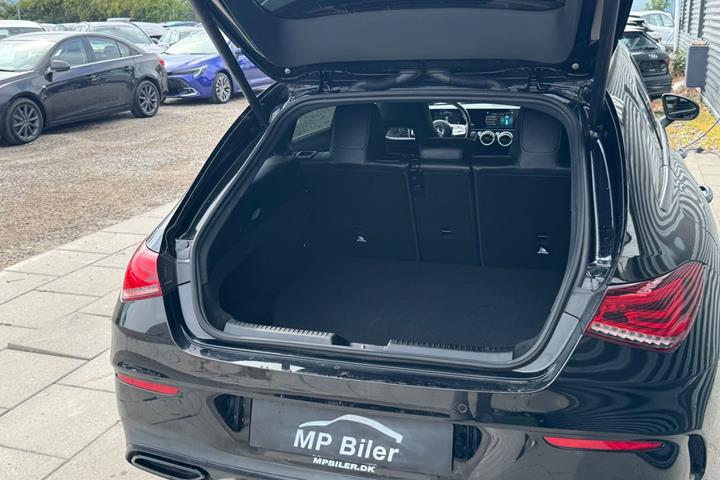 Sort Mercedes CLA250 e fra 2021