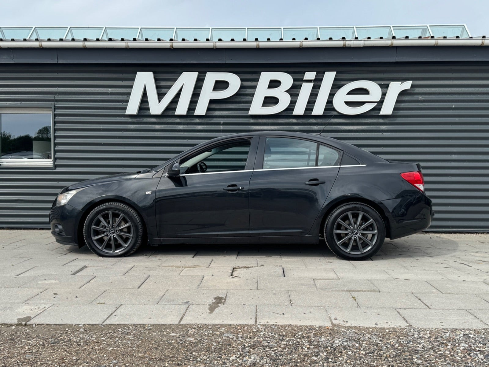 Sort Chevrolet Cruze fra 2011