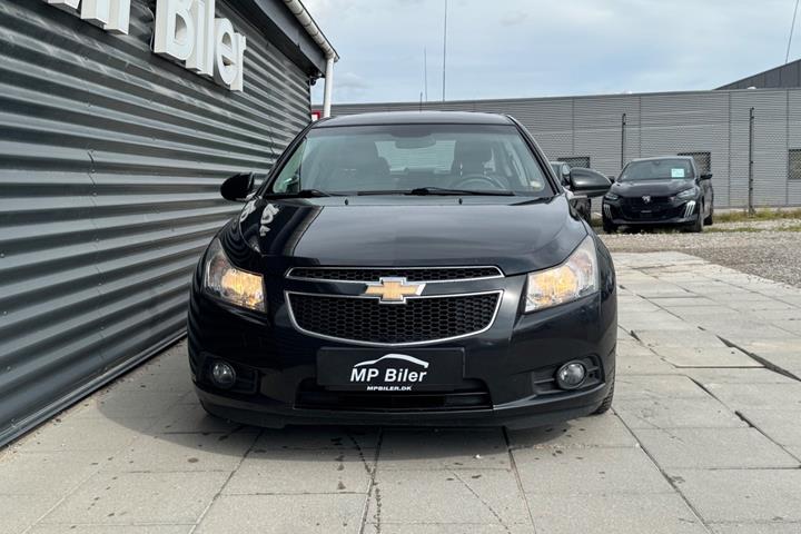 Sort Chevrolet Cruze fra 2011