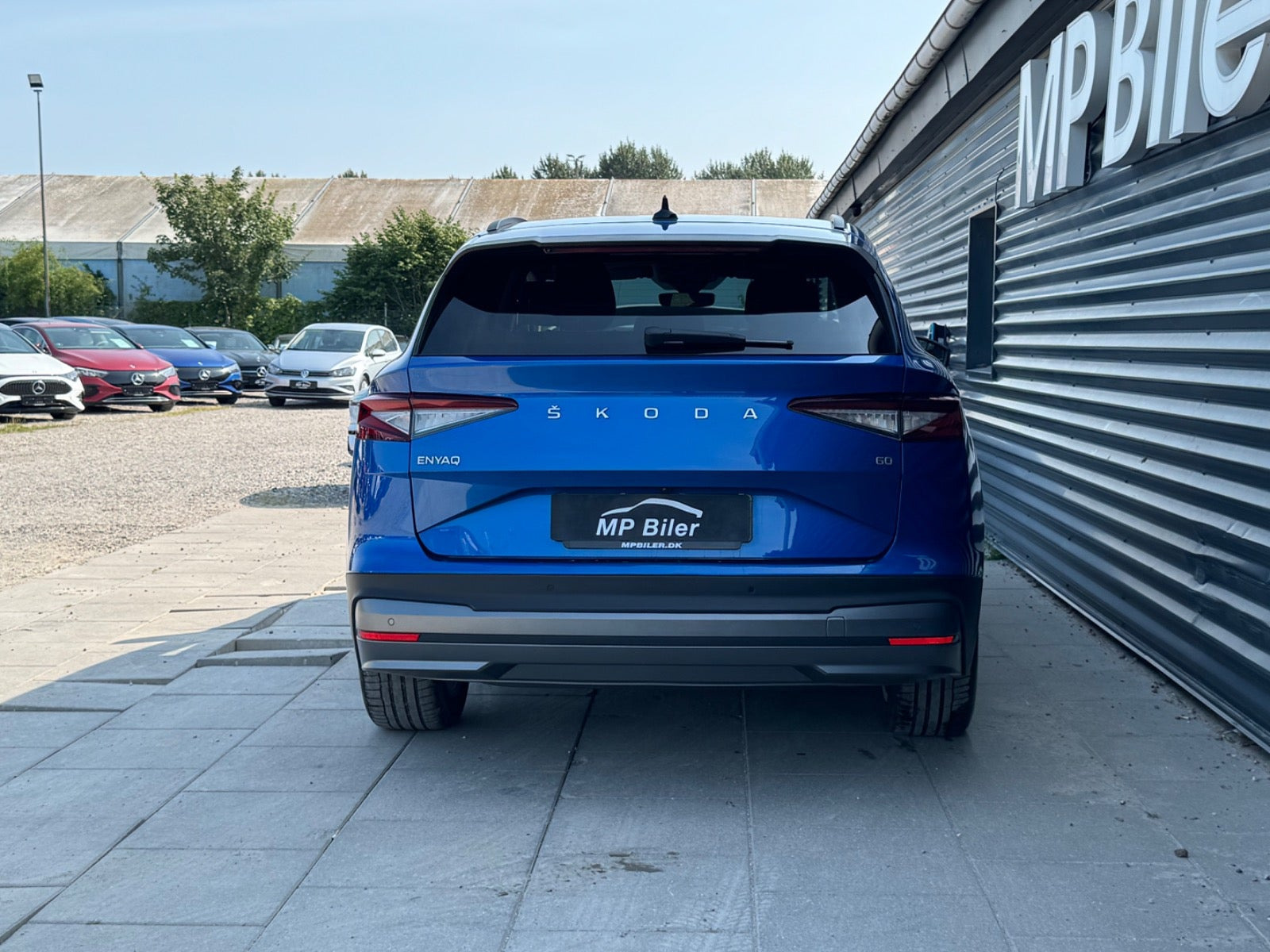 Blå Skoda Enyaq fra 2024