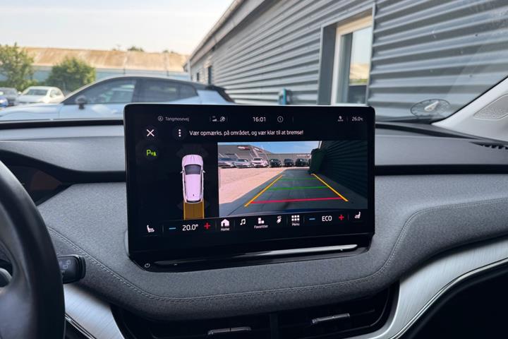 Blå Skoda Enyaq fra 2024