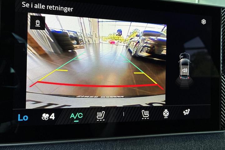 Gul Renault 5 E-Tech fra 2025