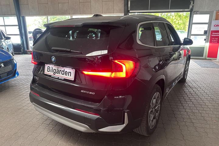 undefined BMW iX1 fra 2025