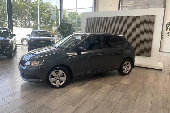 Sort Skoda Fabia fra 2017