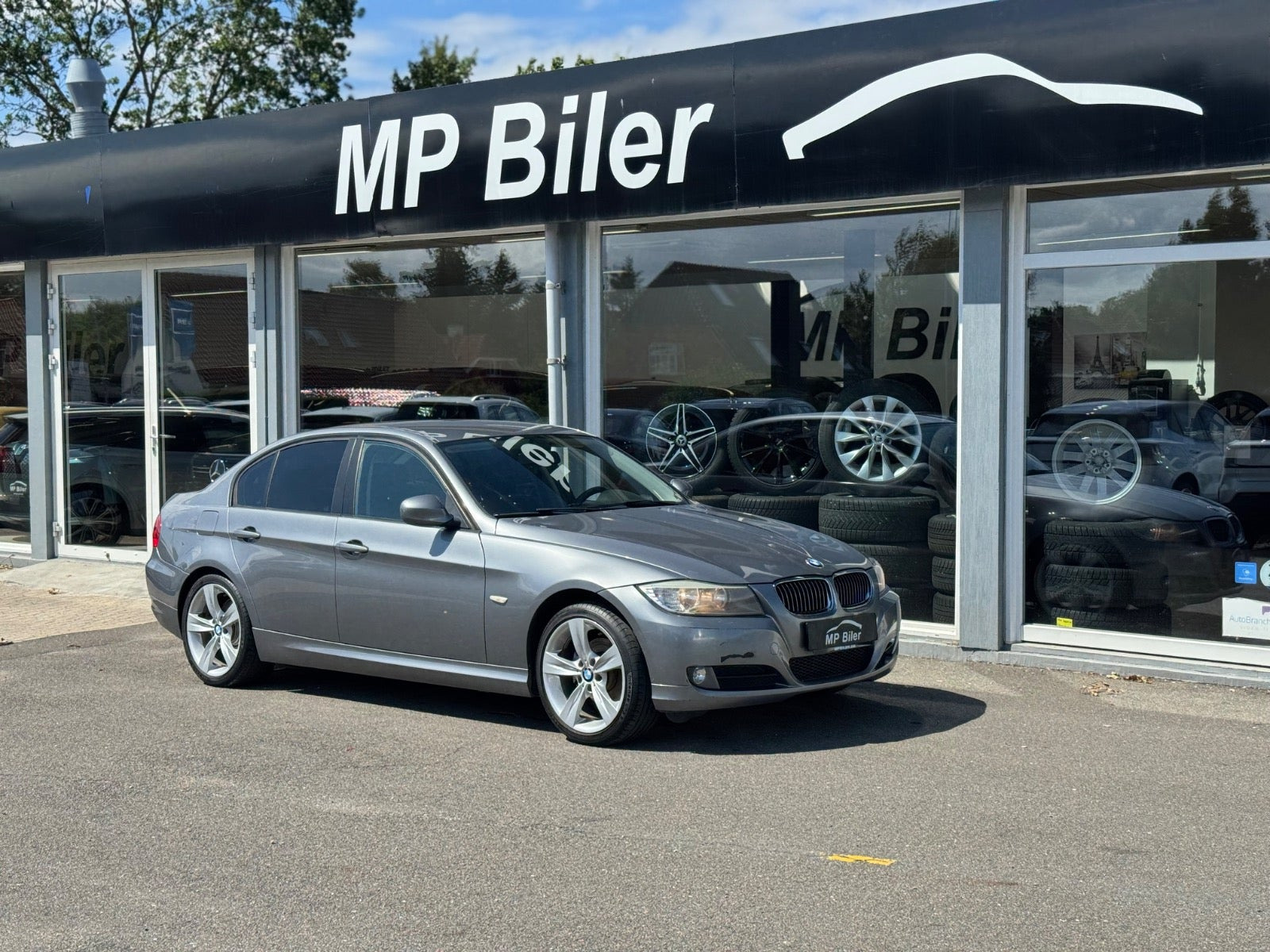 BMW 320i 2,0