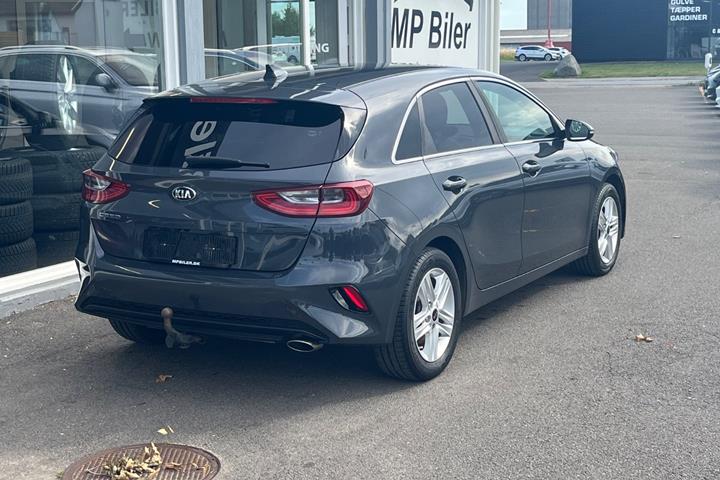 Sort Kia Ceed fra 2019