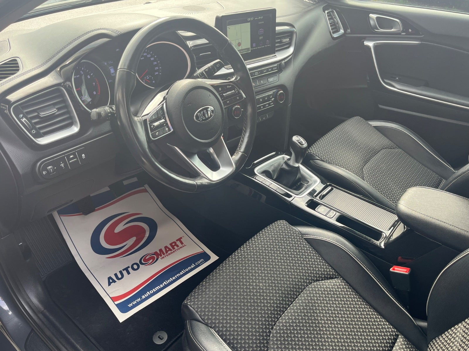 Sort Kia Ceed fra 2019