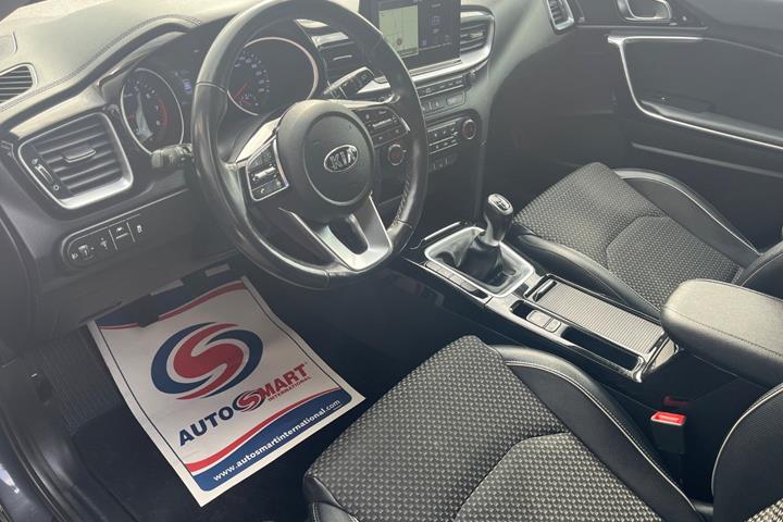 Sort Kia Ceed fra 2019