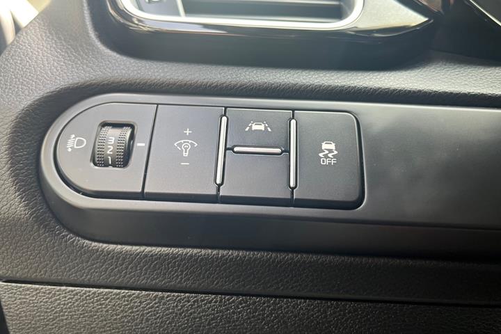 Sort Kia Ceed fra 2019