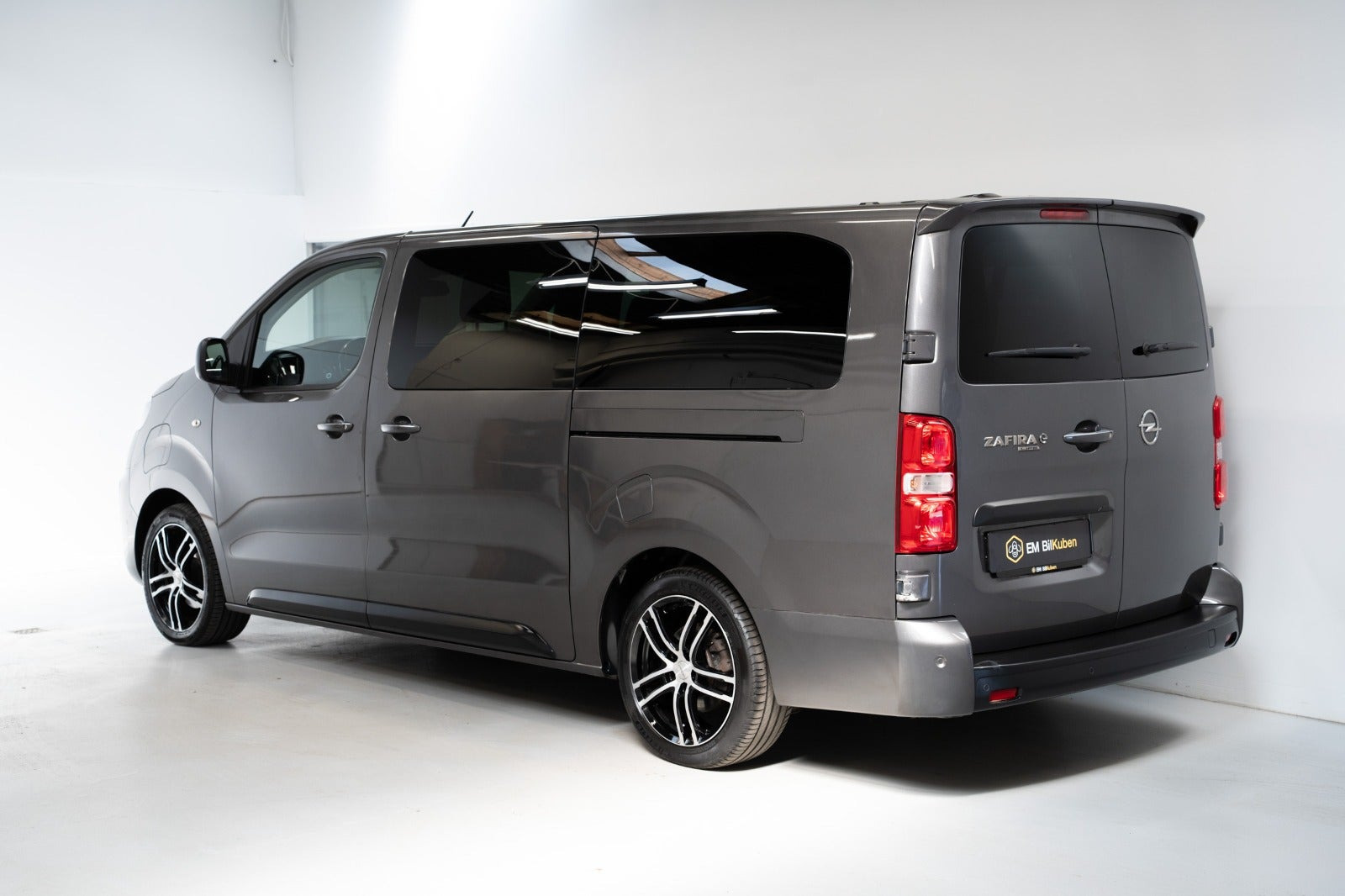 undefined Opel Zafira-e Life fra 2021
