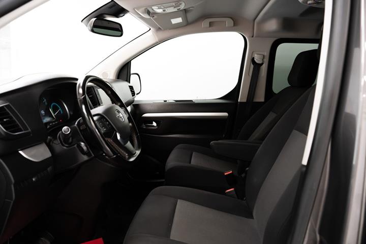 undefined Opel Zafira-e Life fra 2021
