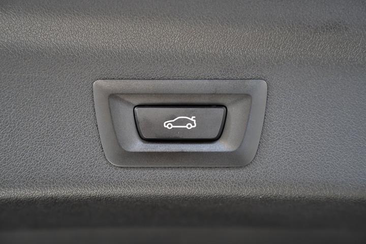 undefined BMW iX1 fra 2025