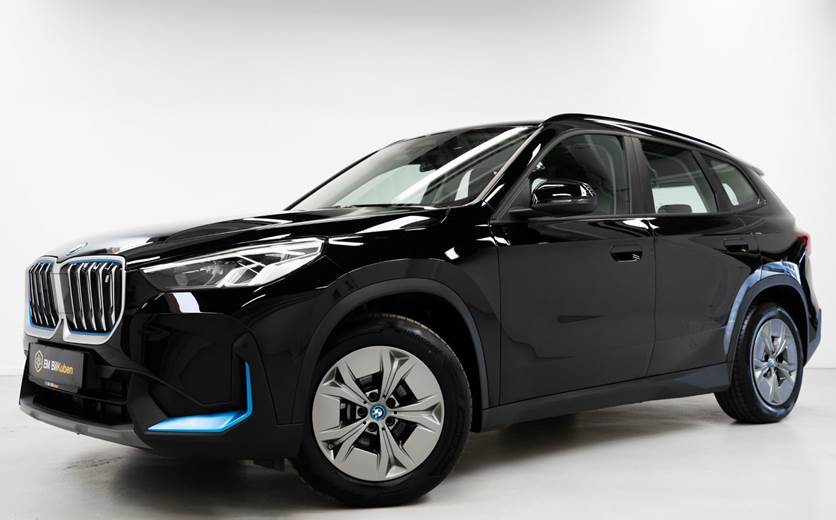 BMW iX1 xDrive30
