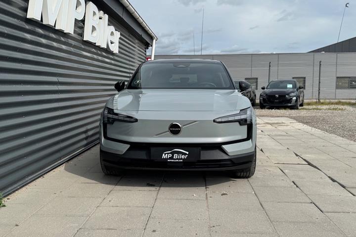 Grå Volvo EX30 fra 2024