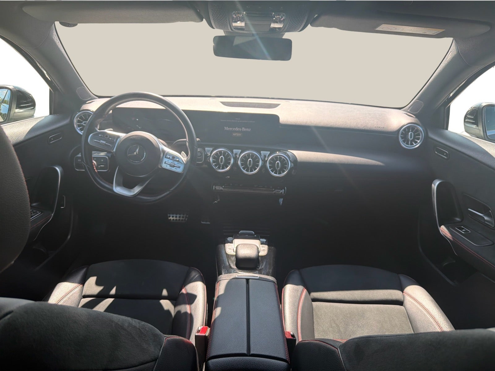 Sort Mercedes A250 e fra 2021