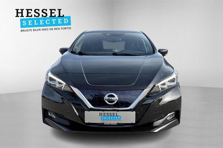 Sort Nissan Leaf fra 2022