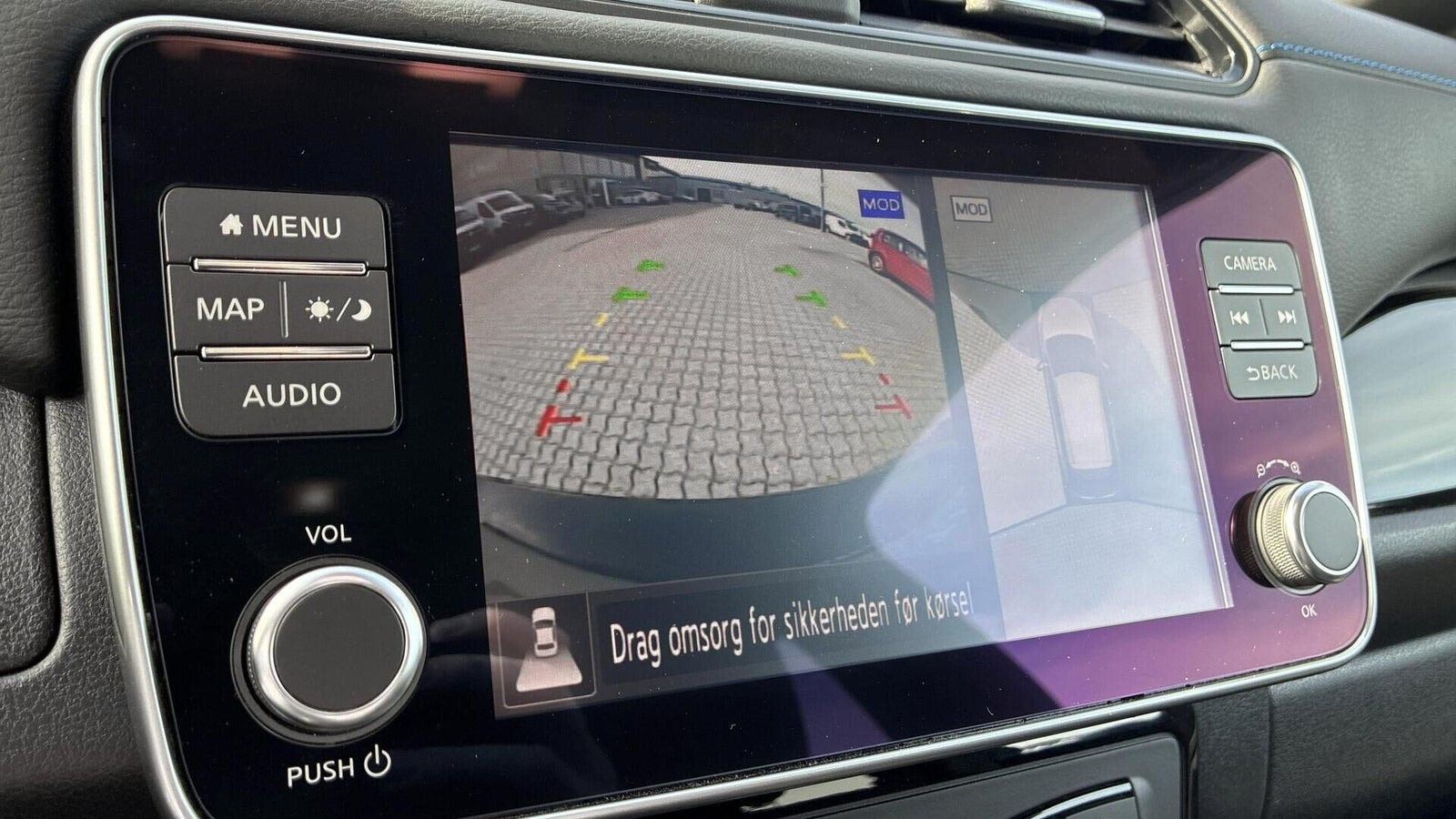 Sort Nissan Leaf fra 2022