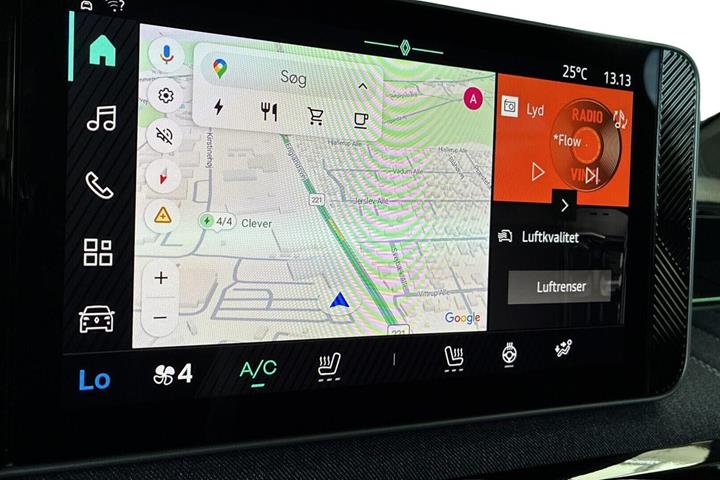Grøn Renault 5 E-Tech fra 2025