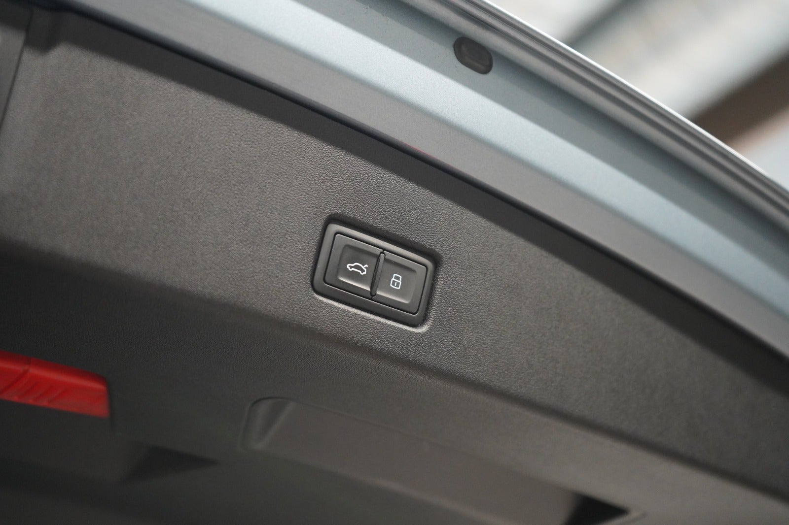 Grå Audi Q4 e-tron fra 2021