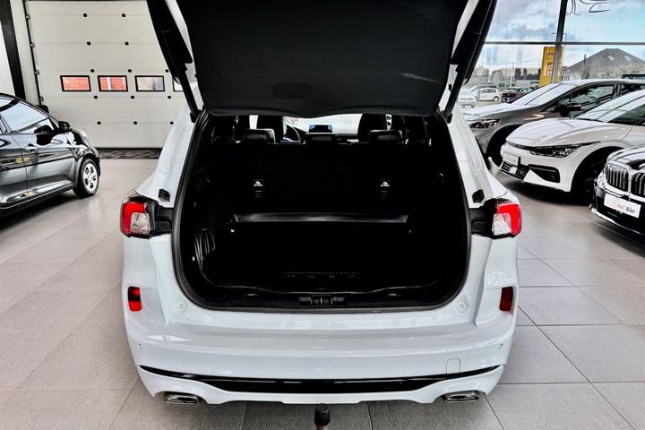 Gul Ford Kuga fra 2020