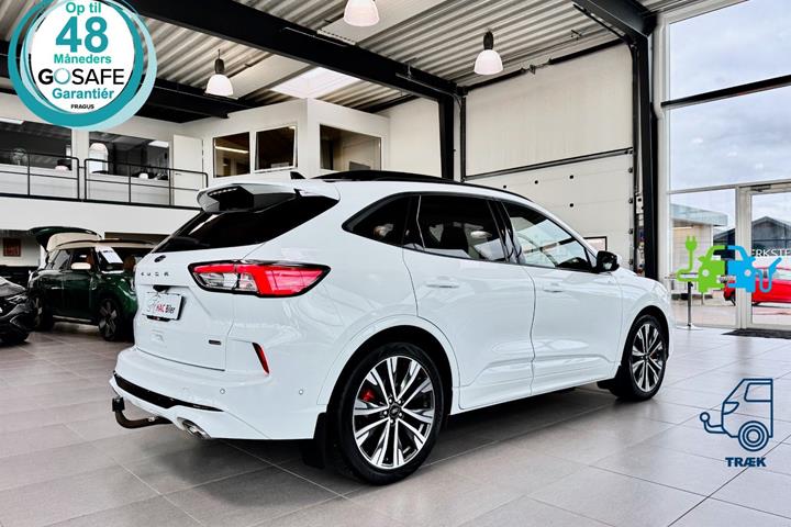 Gul Ford Kuga fra 2020