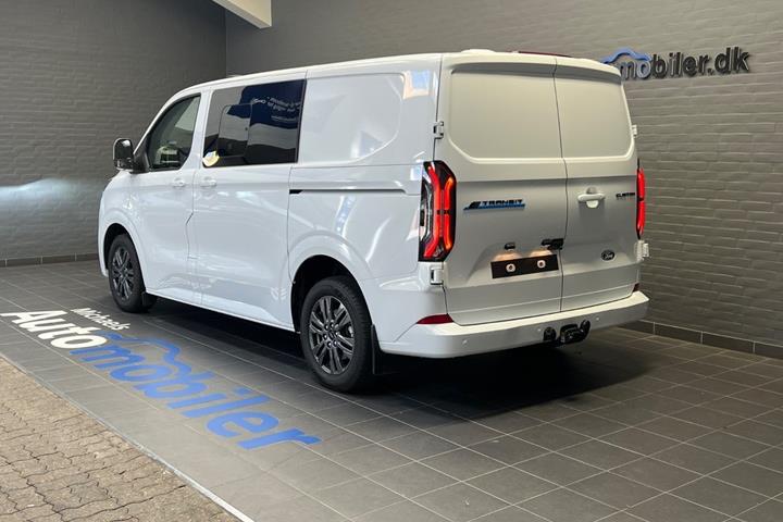 Hvid Ford E-Transit Custom Kombi 320 L1 fra 2026