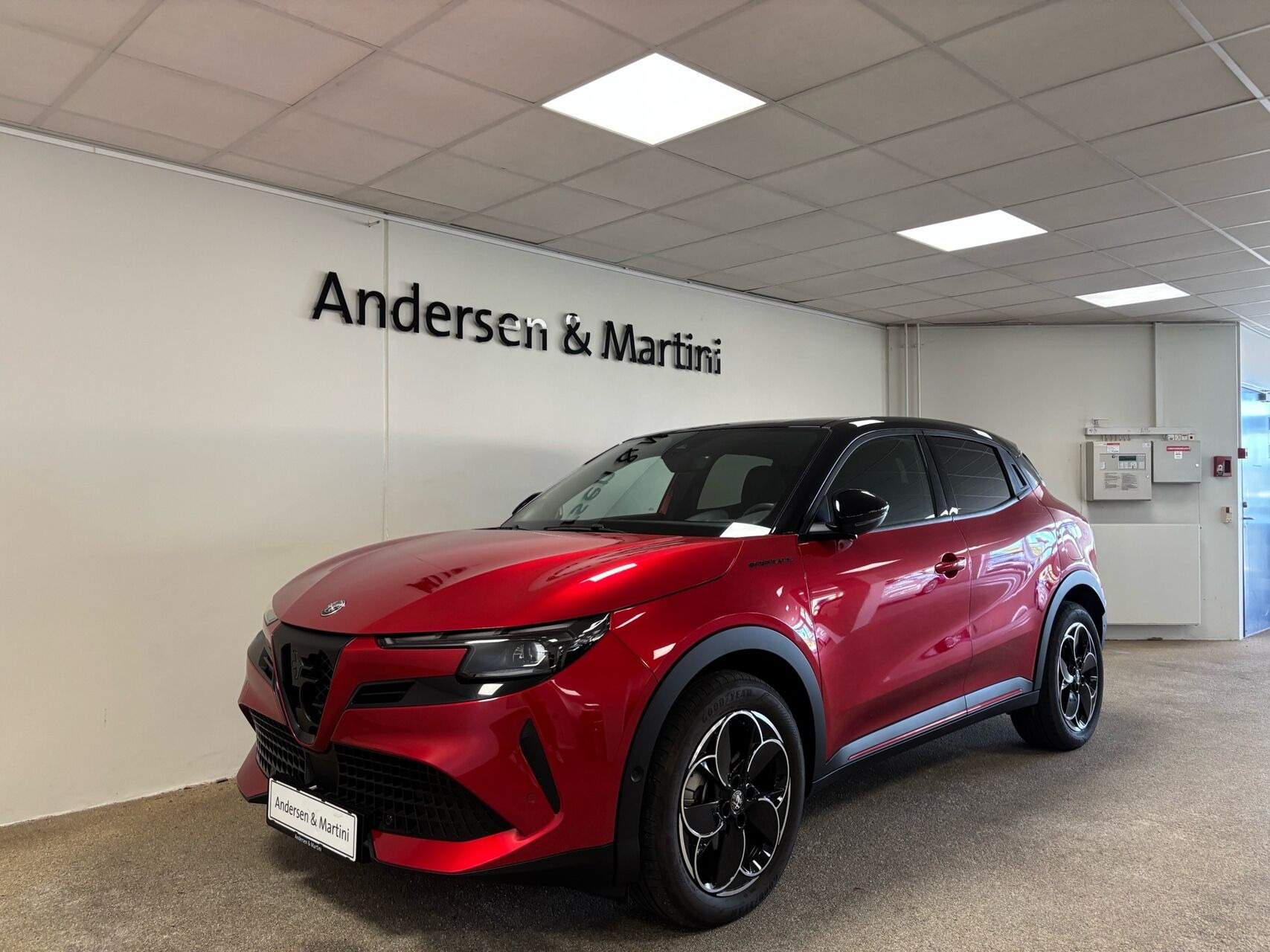 Alfa Romeo Junior EL Speciale 156HK 5d Aut.