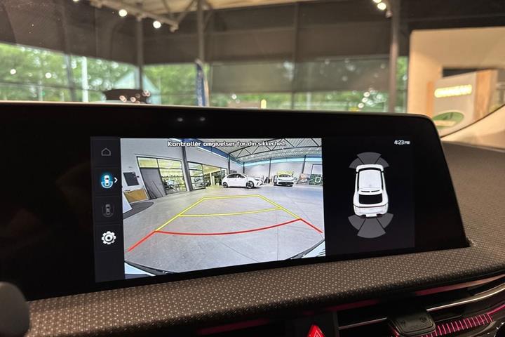 Blå Kia EV6 fra 2024
