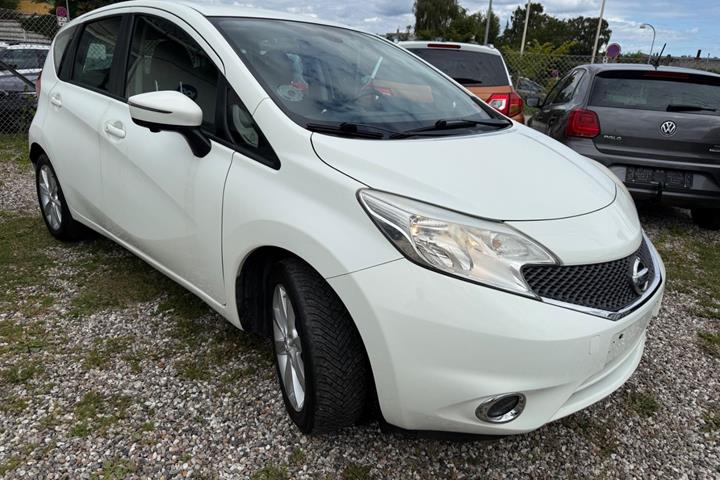 Hvid Nissan Note fra 2014