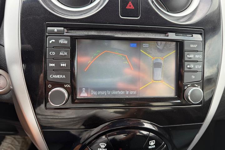 Hvid Nissan Note fra 2014
