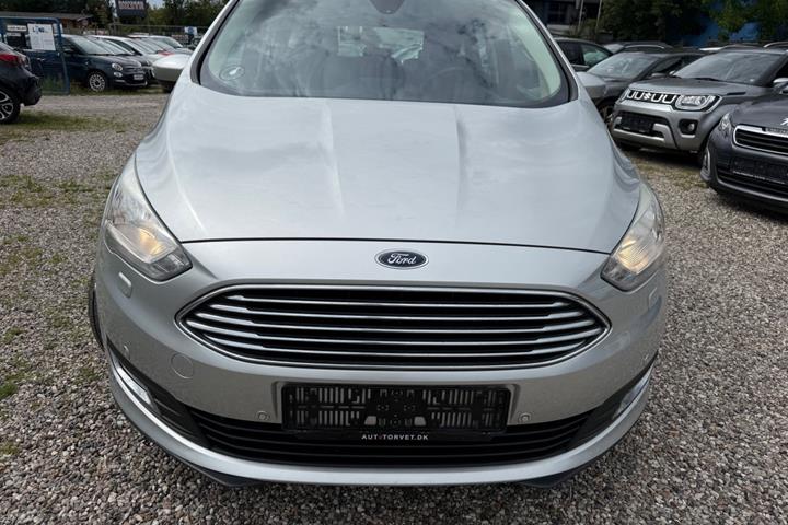 Sølv Ford C-MAX fra 2016