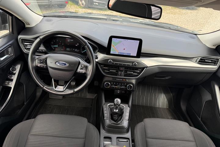 Sort Ford Focus fra 2020