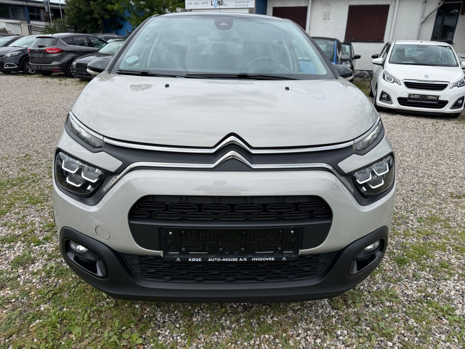 Beige Citroën C3 fra 2020