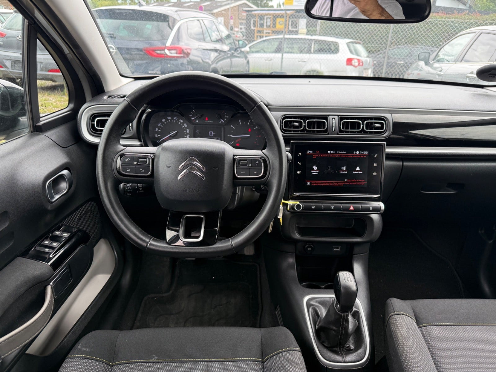 Beige Citroën C3 fra 2020