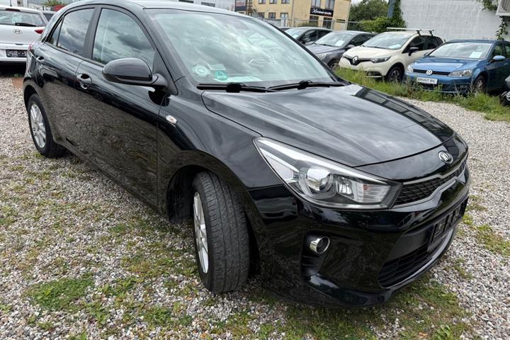 Sort Kia Rio fra 2019