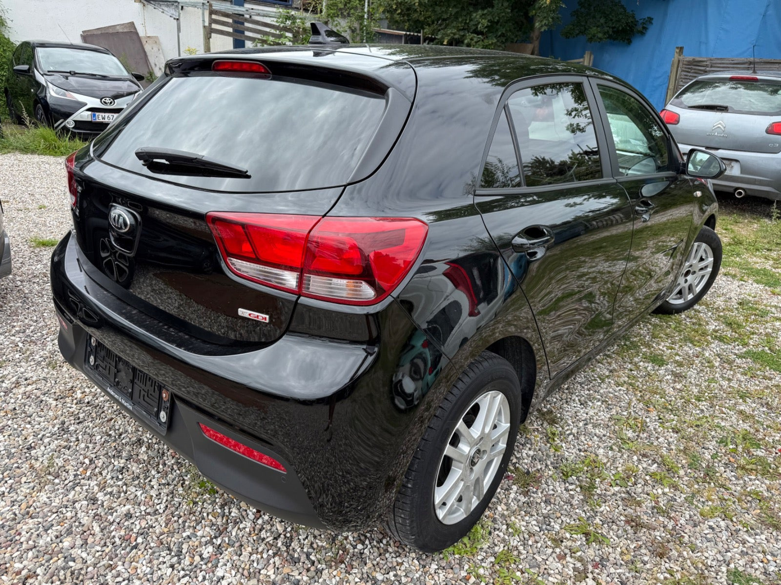 Sort Kia Rio fra 2019