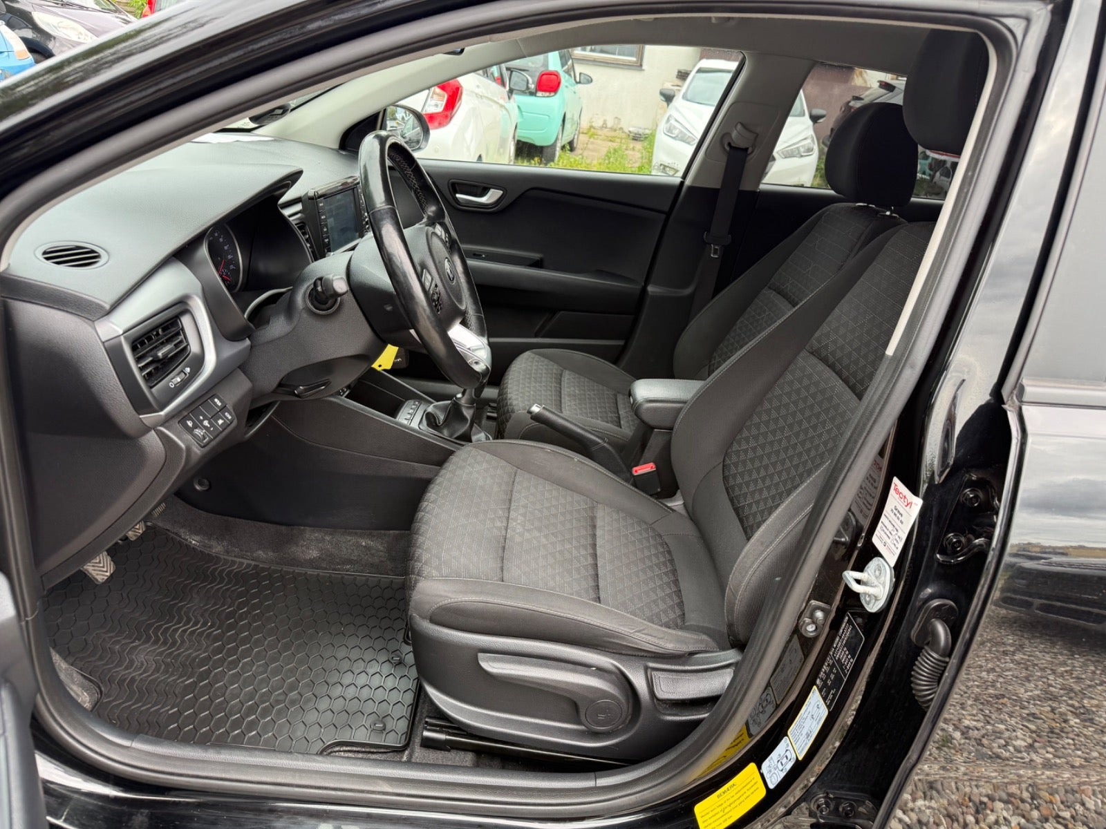 Sort Kia Rio fra 2019
