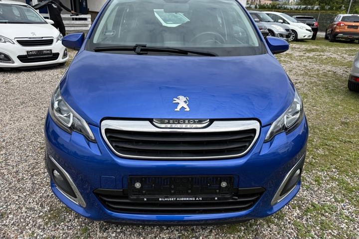 Blå Peugeot 108 fra 2020