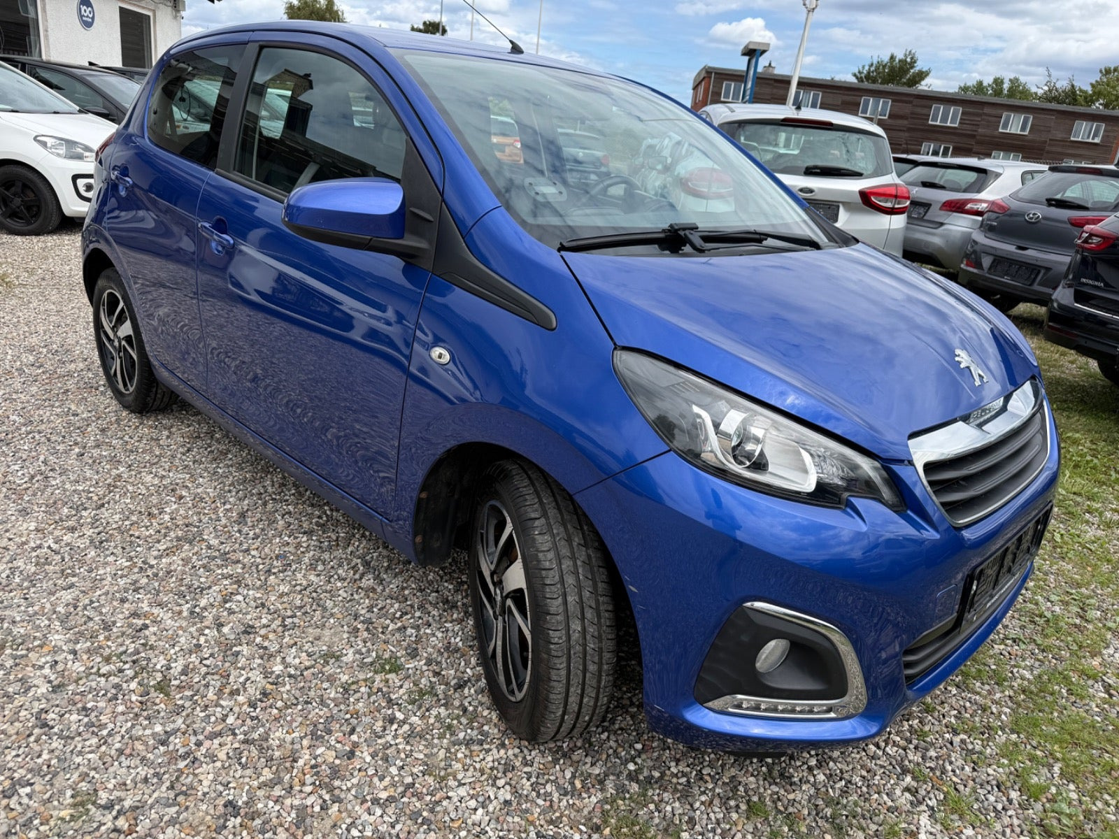 Blå Peugeot 108 fra 2020
