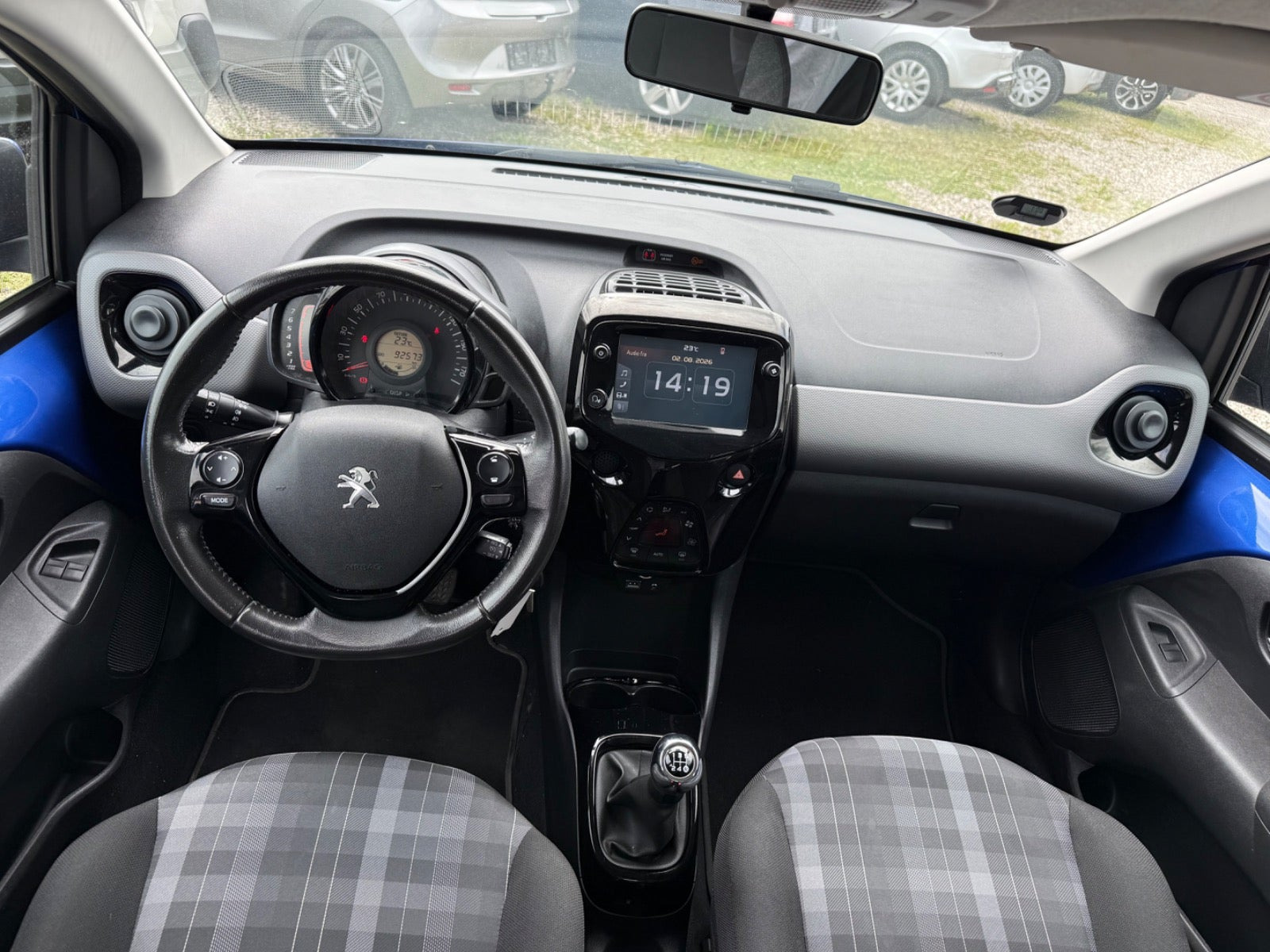Blå Peugeot 108 fra 2020
