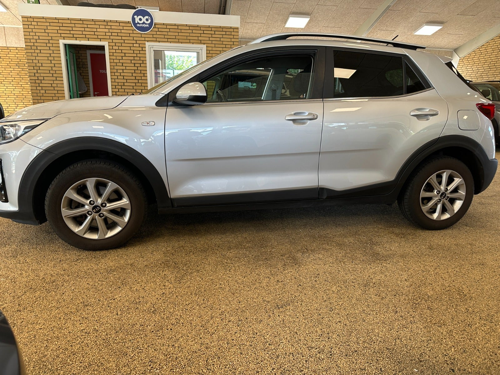 Kia Stonic 1,2 Attraction