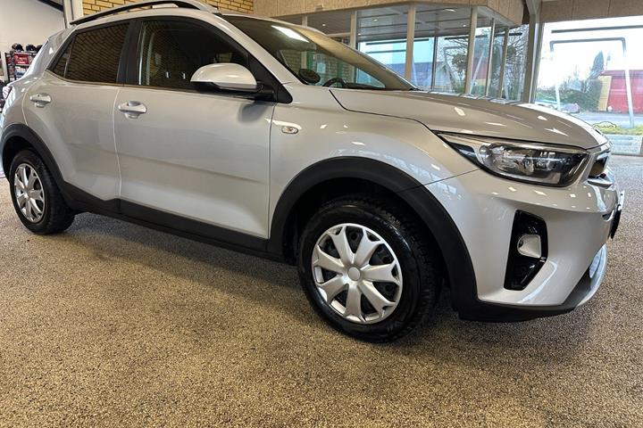 Sølv Kia Stonic fra 2018