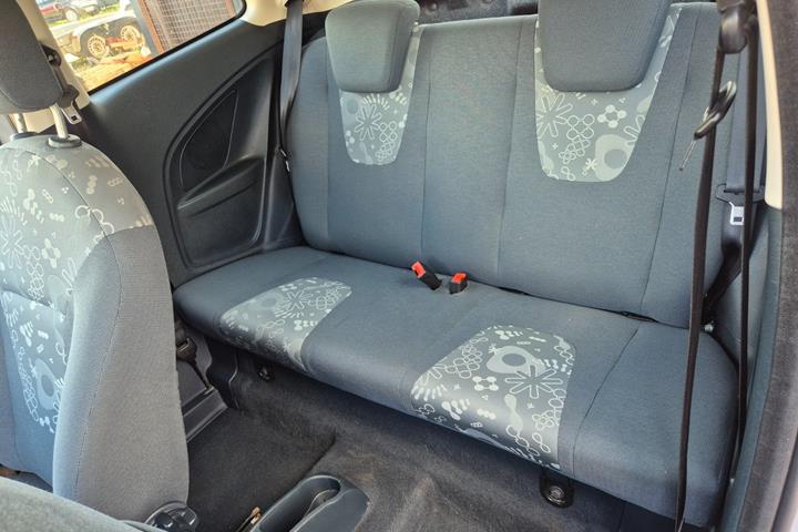 Grøn Ford Ka fra 2015