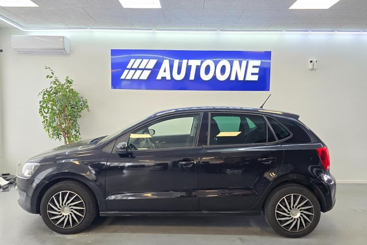 Sort VW Polo fra 2012
