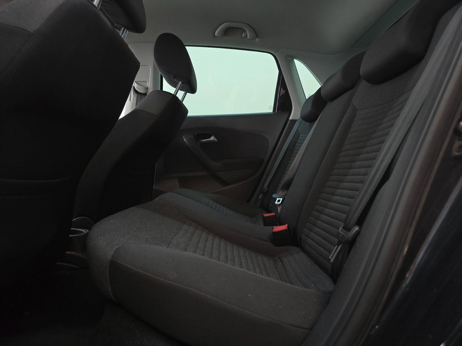 Sort VW Polo fra 2012