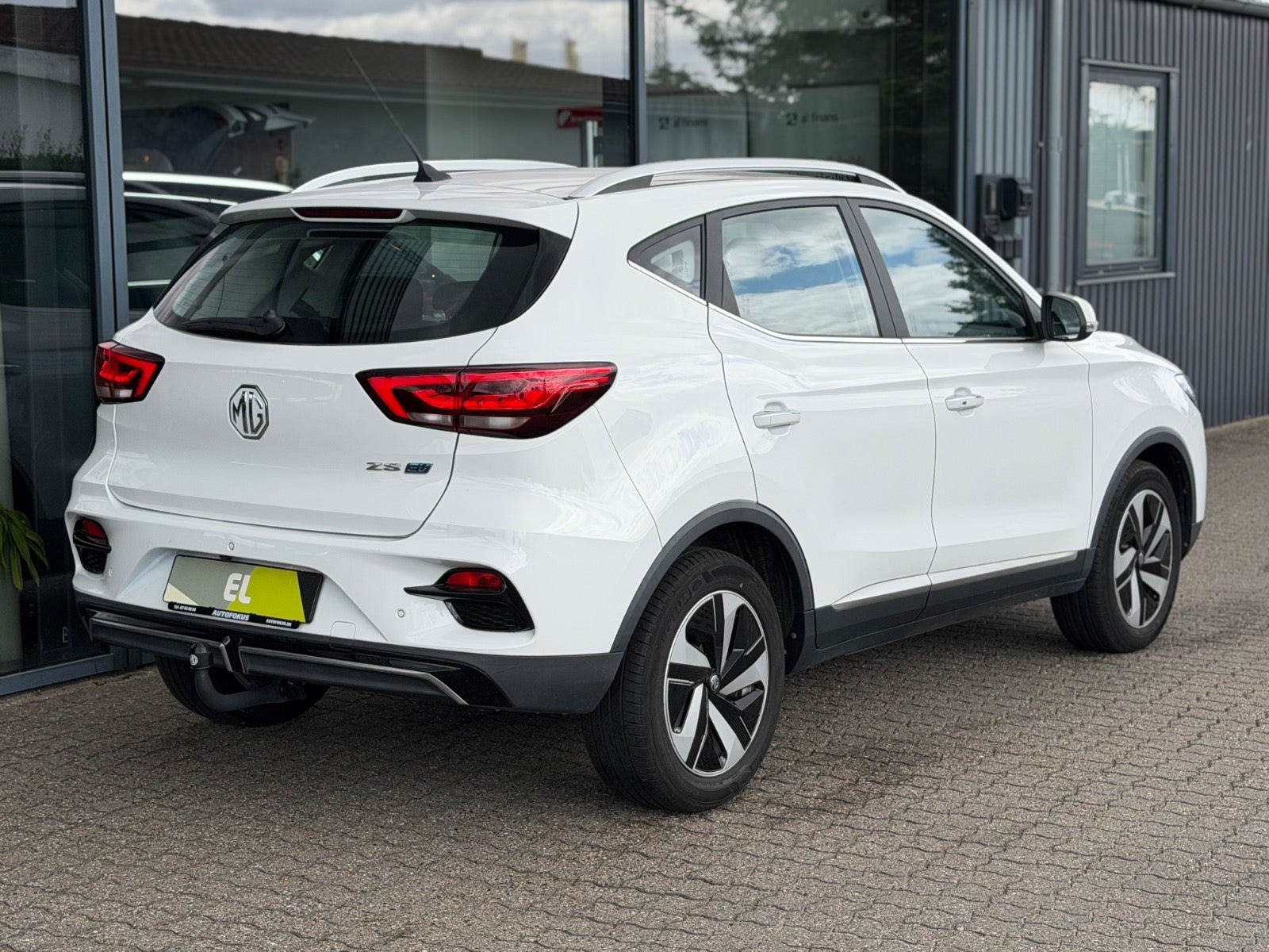Hvid MG ZS fra 2022
